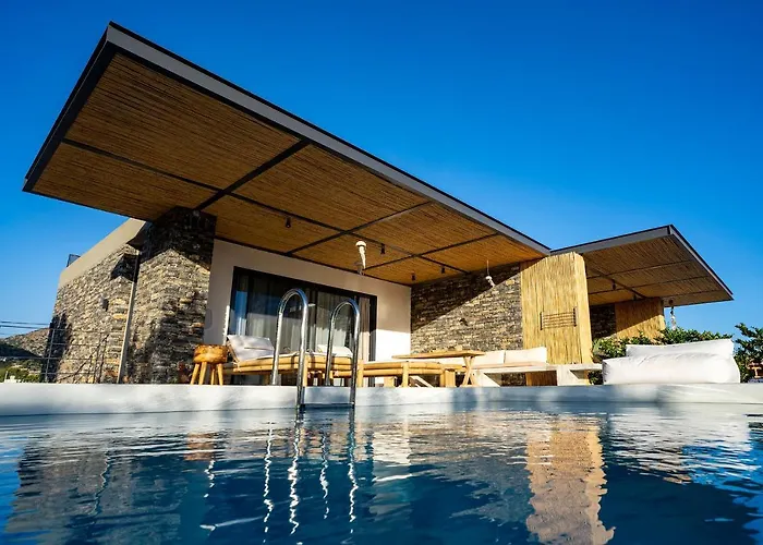 Akra Grammeno Beachfront Villas
