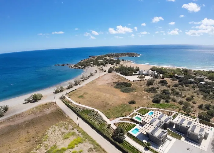 Akra Grammeno Beachfront Villas