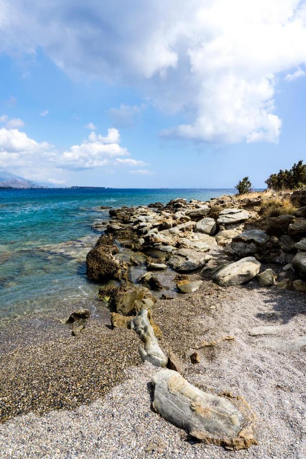 Akra Grammeno Beachfront *